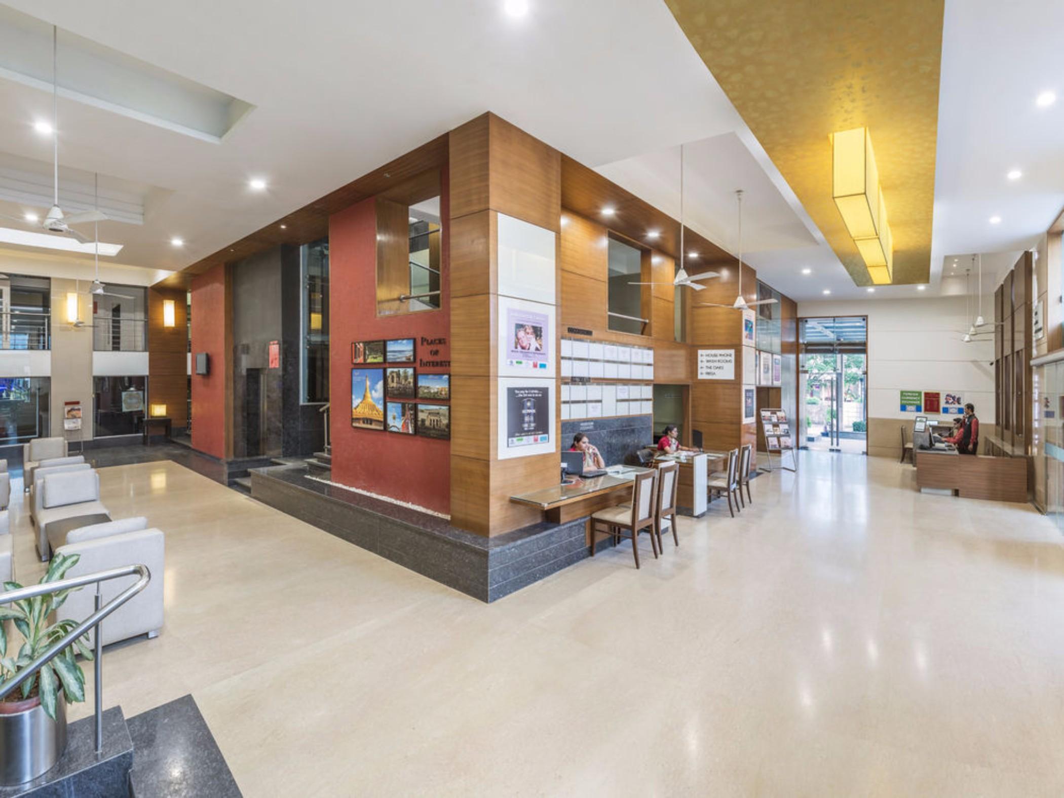 Gcc Hotel And Club Mira-Bhayandar Экстерьер фото