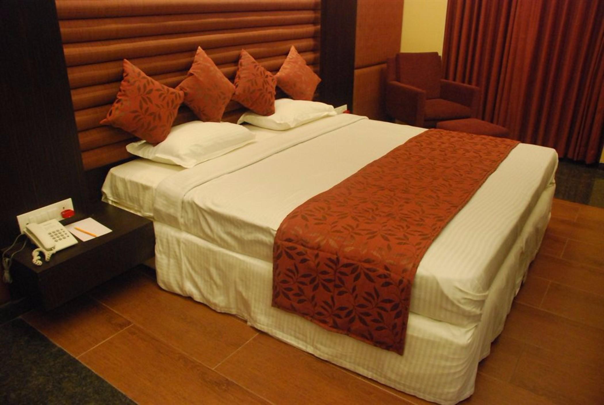Gcc Hotel And Club Mira-Bhayandar Экстерьер фото