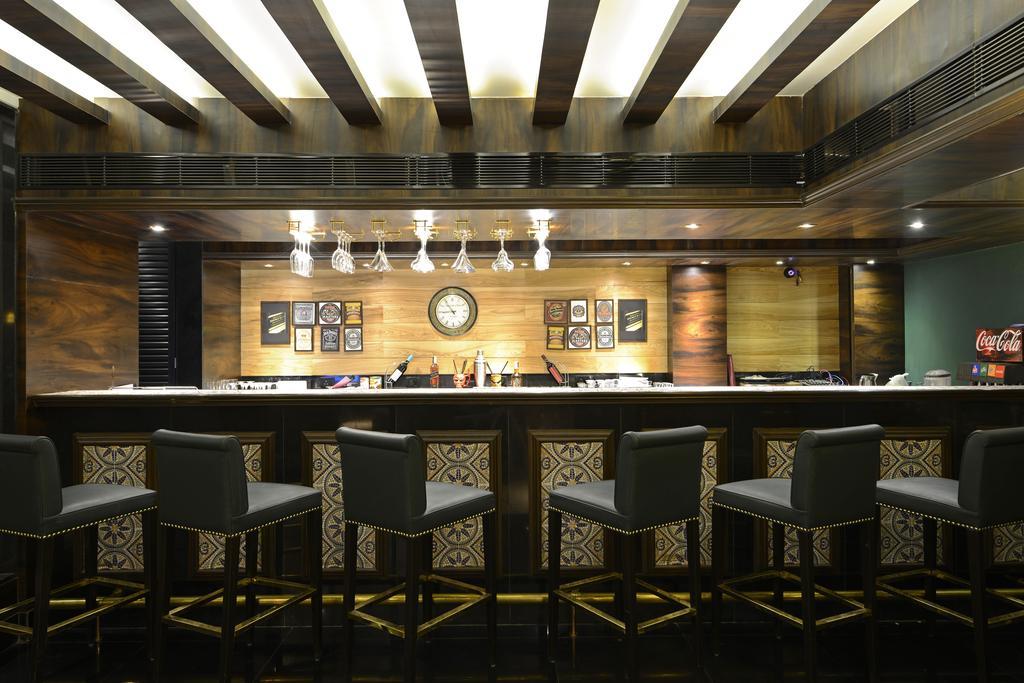 Gcc Hotel And Club Mira-Bhayandar Экстерьер фото